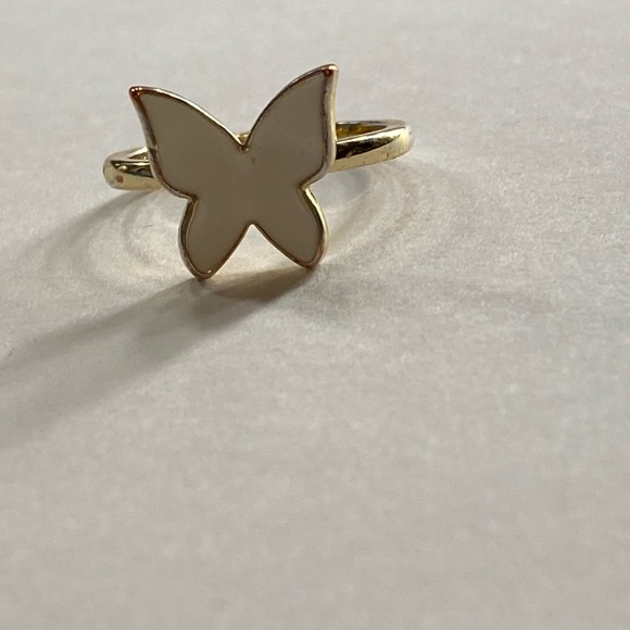 • EVRY JEWELS gold and white butterfly ring size 6 great condition!!! - Picture 7 of 8